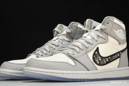 JORDAN AIR HIGH DR RETRO 1 X 0826